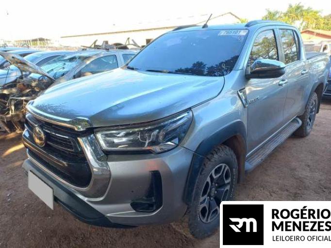 TOYOTA HILUX CD 21/21