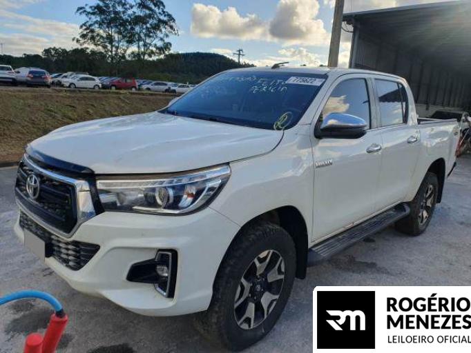 TOYOTA HILUX CD 20/20