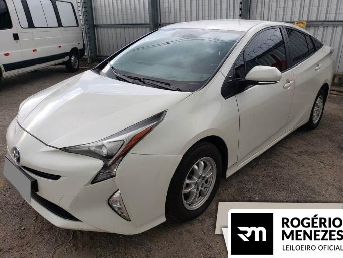 TOYOTA PRIUS 18/18