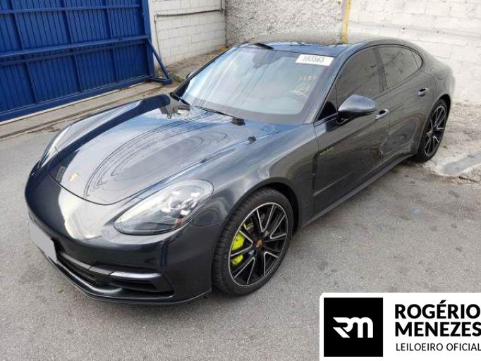 PORSCHE PANAMERA 18/18