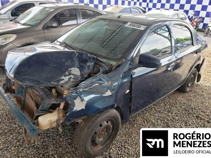 TOYOTA ETIOS SEDA 15/15